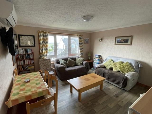 אורקני Royal Oak Guesthouse מראה חיצוני תמונה